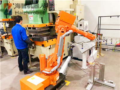 沖壓機械手臂