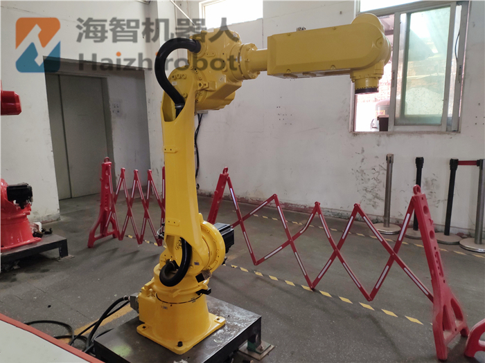 6關(guān)節(jié)機械臂