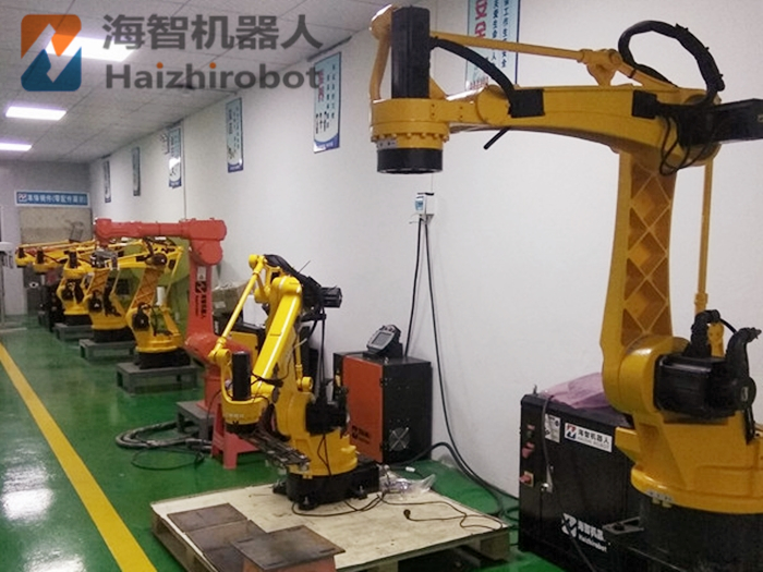 沖壓機機械手 海智新訂單沖床自動工作站！